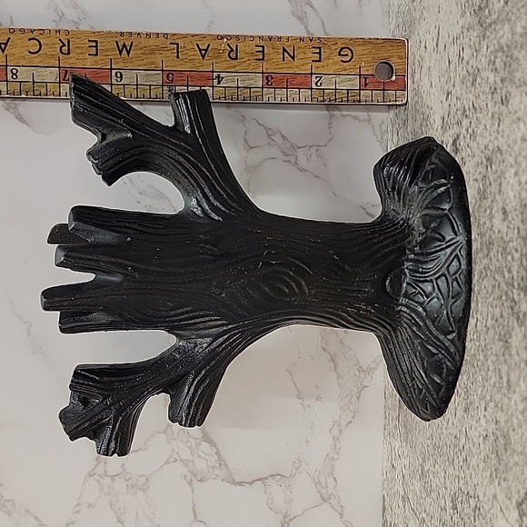 Pair of Halloween Spooky Metal Tealight Trees - Picture 3 of 6